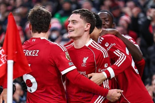 利物浦泪奔!1.36亿水货斩首球+获MVP 炸裂7次过人 3送妙传遭吐饼 利物浦泪奔!1.36亿水货斩首球+获MVP 炸裂7次过人 3送妙传遭吐饼